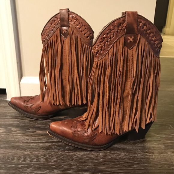 dingo heartthrob fringe boots